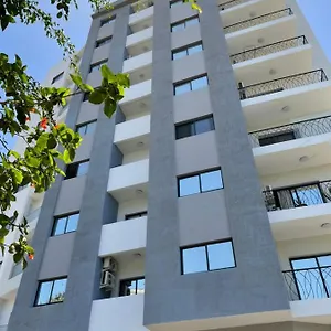 https://go-to-the-dakar.hotelsdakar.com