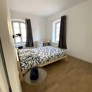 https://magnifique-t2-proche-de-la-gare.hotels-rhonealpes.com